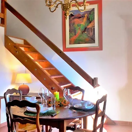 Domaine De Conillieres Lodge