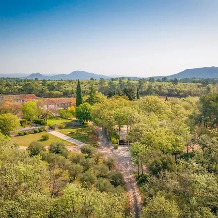 Lodge Domaine De Conillieres *